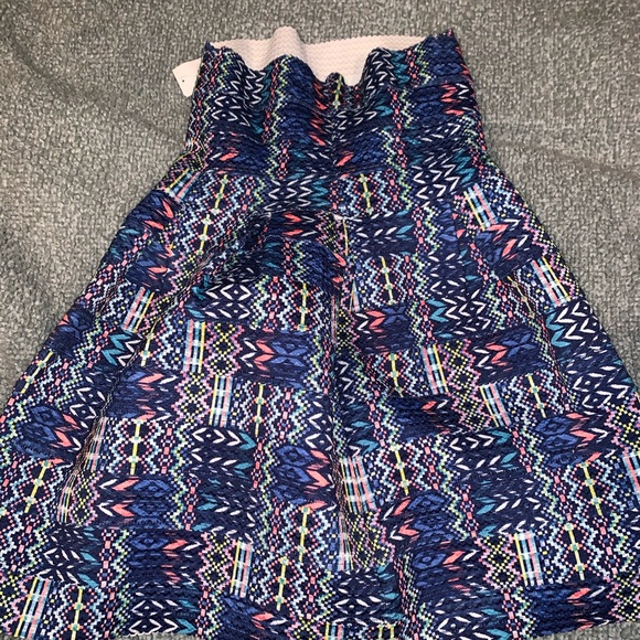 Mini colorful knitted strapless dress - Picture 1 of 3